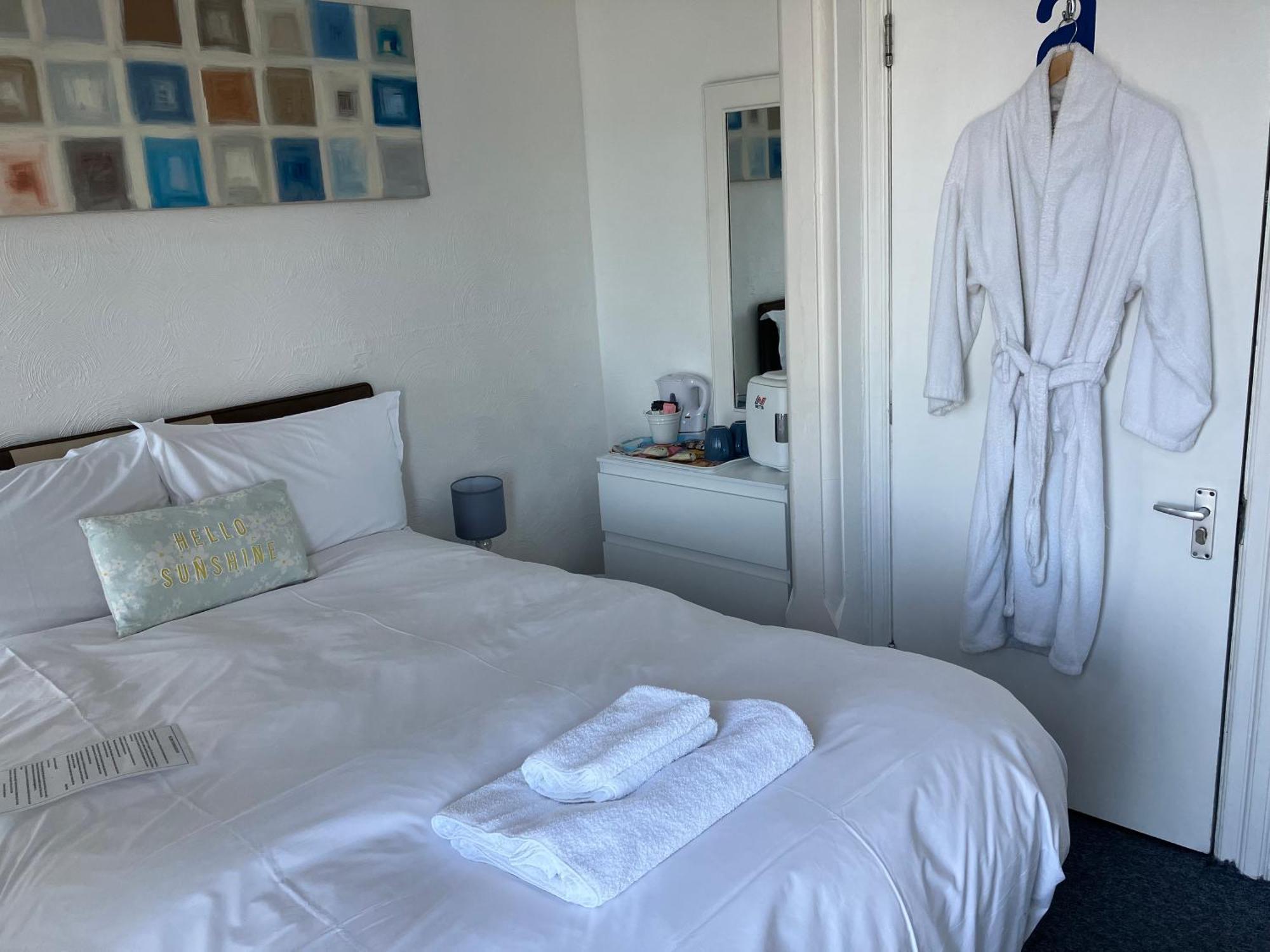 Seaview Sanctuary Hotel Eastbourne Bagian luar foto